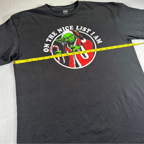 Star Wars Yoda Christmas T-Shirt Large Black “On The Nice List I Am” Holiday - Picture 2 of 6